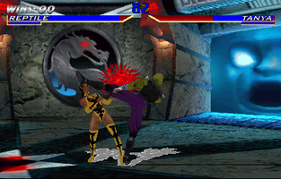 Mortal Kombat 4 MAME VS Arcade (Comparison) 